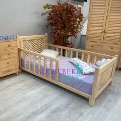 Masif Ladin Hazeranlı Montessori Karyola