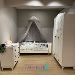 Carmen & Roma Meşe Çocuk Odası