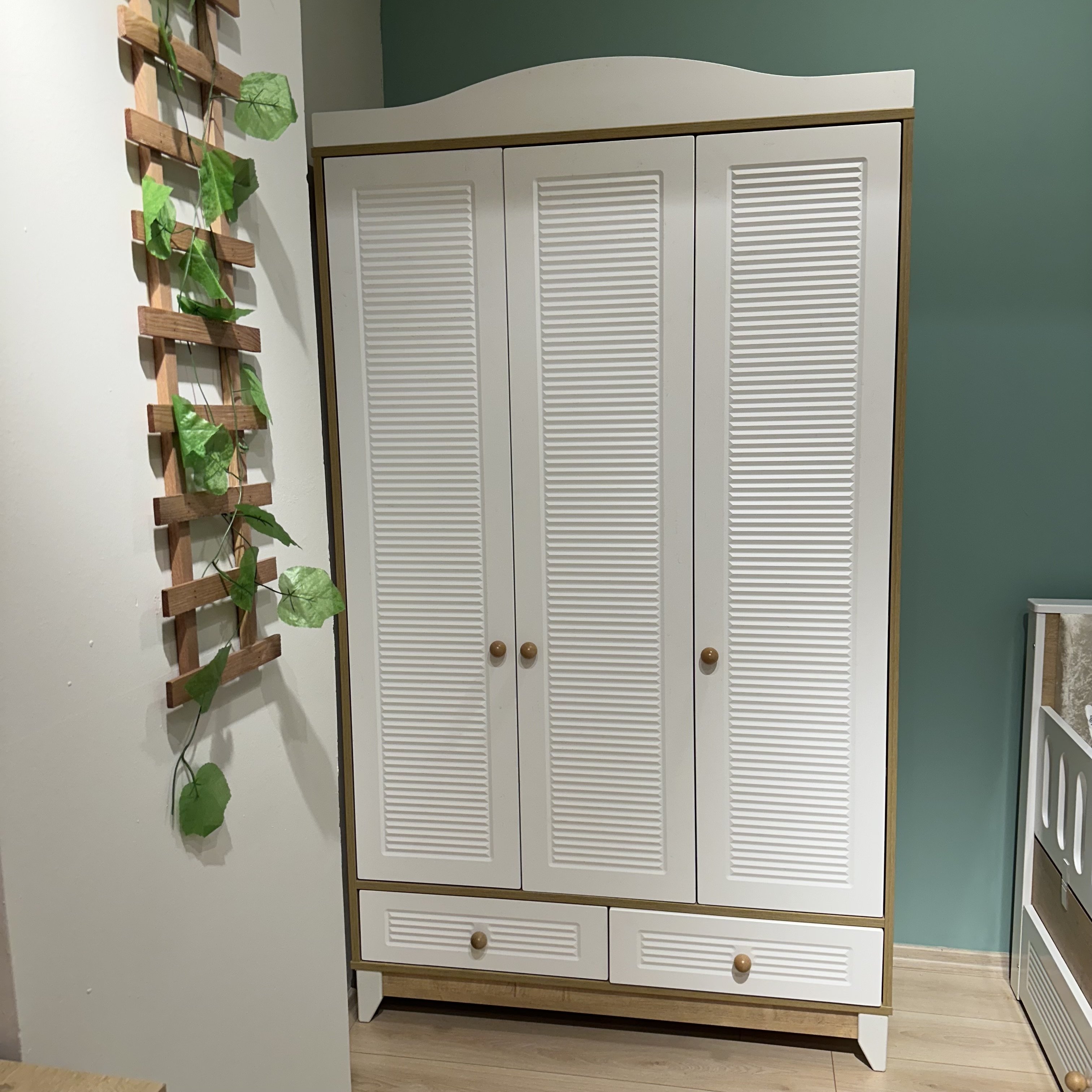 Safran 3 Kapılı Dolap