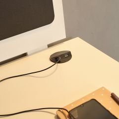 İnci Çalışma Masası