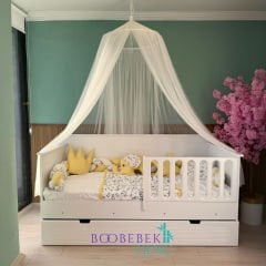 Vera Yavrulu Sedir Karyola, Beyaz