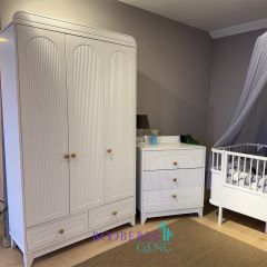 Aura & Milano Büyüyen Beşikli Bebek Odası, Yatak Dahil!