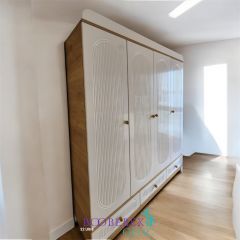 Vera Meşe 4 Kapılı Dolap