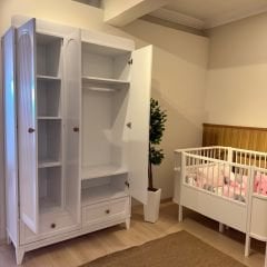 Viola & Milano Büyüyen Beşikli Bebek Odası, Yatak Dahil!