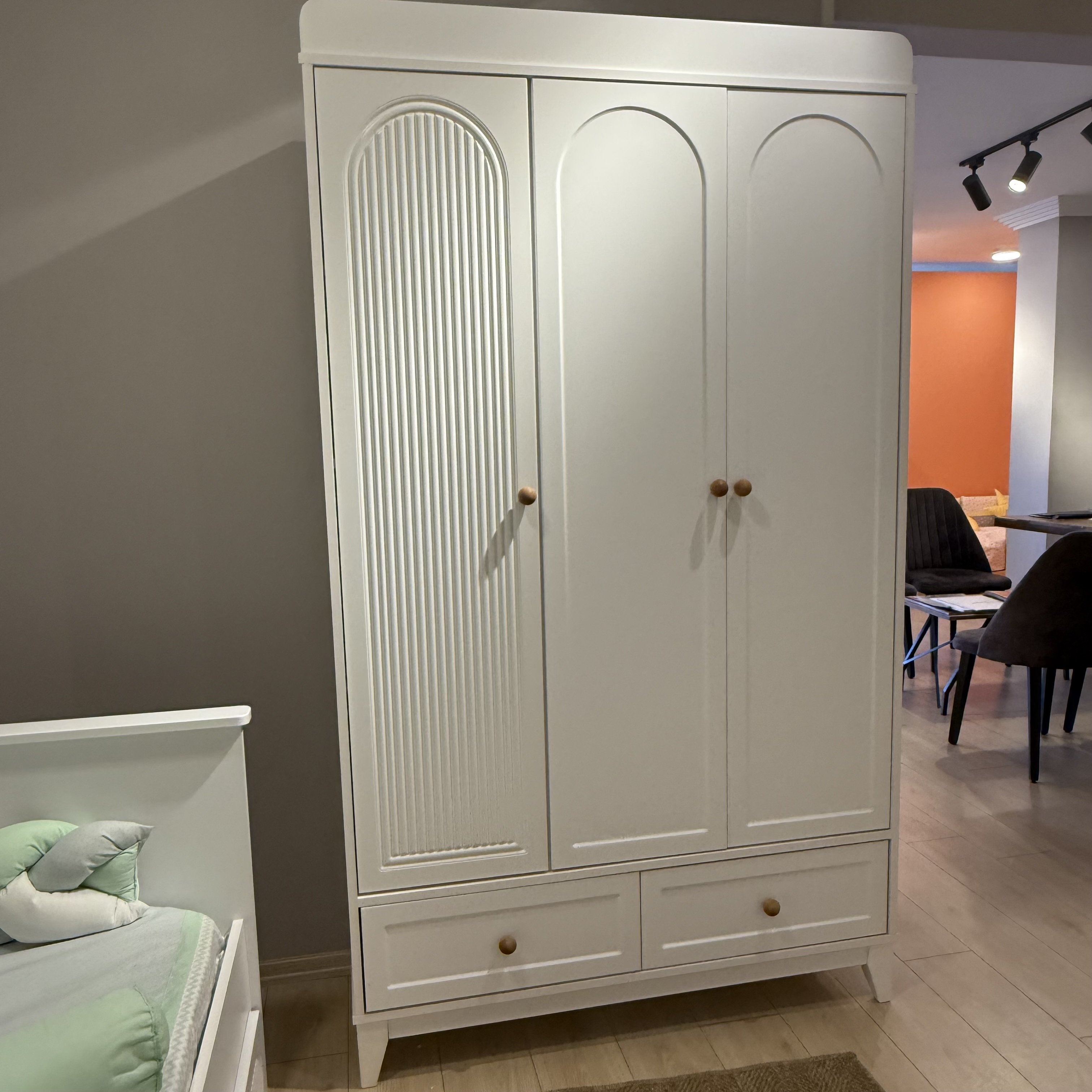 Viola 3 Kapılı Dolap