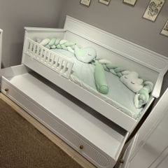 Viola Yavrulu Sedir Karyola