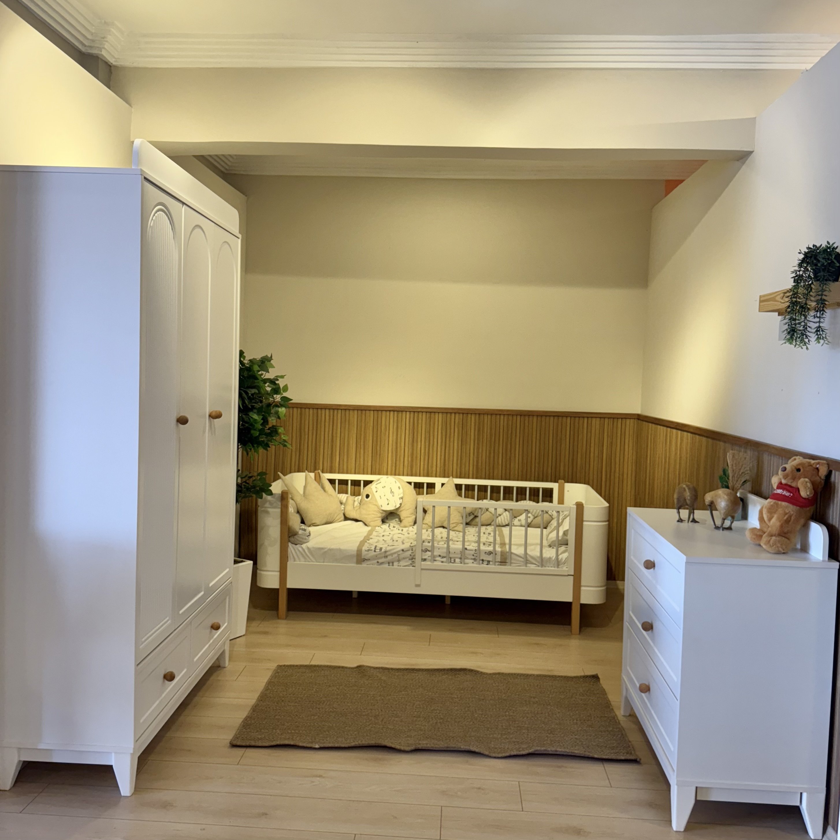 Viola & Roma Oval Karyolalı Çocuk Odası