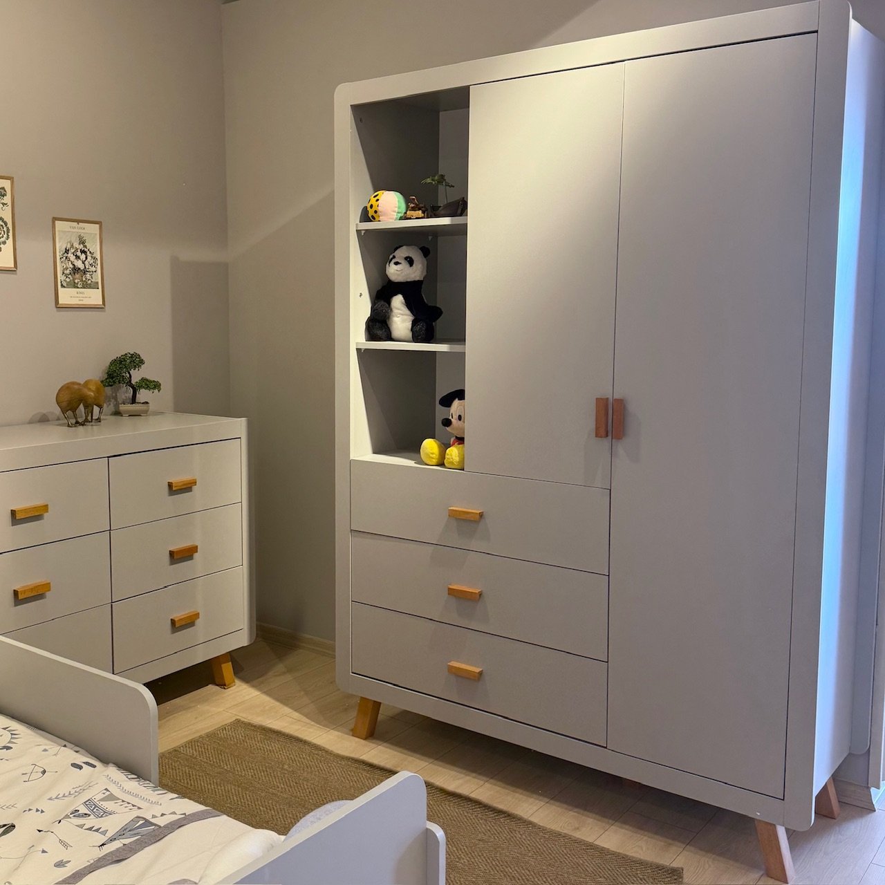Gris 3 Kapılı Dolap