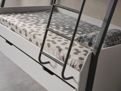 Storm Yavrulu Metal Ranza, Beyaz