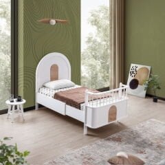 Myra 4 Kapılı Büyüyen Beşikli Bebek Odası, Meşe