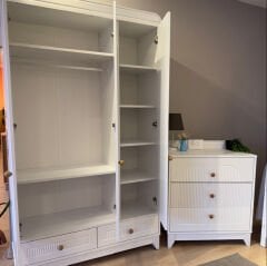 Aura & Myra Büyüyen Beşikli Bebek Odası, Yatak Dahil